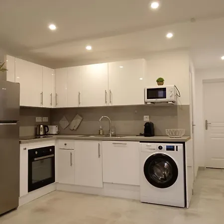 Au Jardin Parisien Apartment Argenteuil